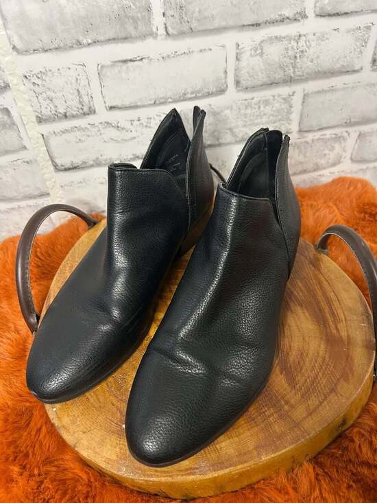 Kenneth Cole Reaction Shoes - Kenneth Cole Reaction Black Faux Leather Ankle Booties with Back Zip